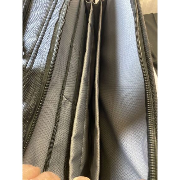 Samsonite Top Load Laptop Case Black Bag Model 570 Multi-Pocket Black, Pre-owned - Picture 5 of 7